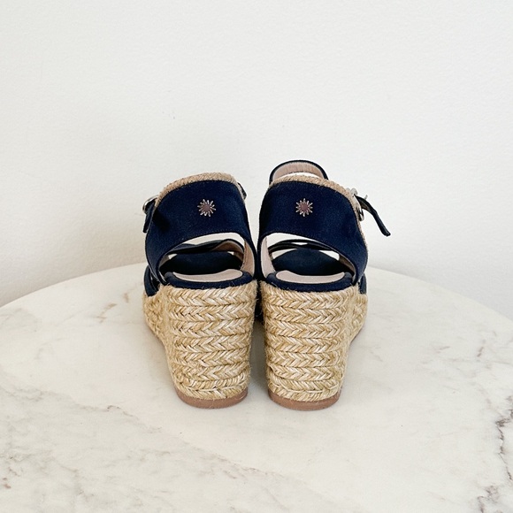 NEW STUART WEITZMAN Mirela Round Toe Wedge Espadrille Sandals Navy Blue Size 5.5 - Picture 8 of 10